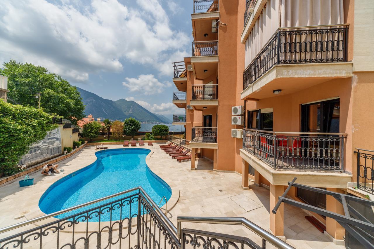 Apartments Coral Котор Экстерьер фото
