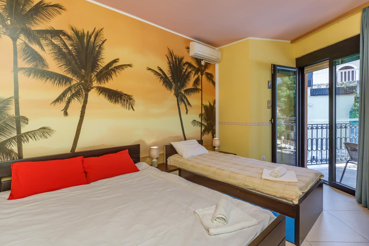 Apartments Coral Котор Экстерьер фото