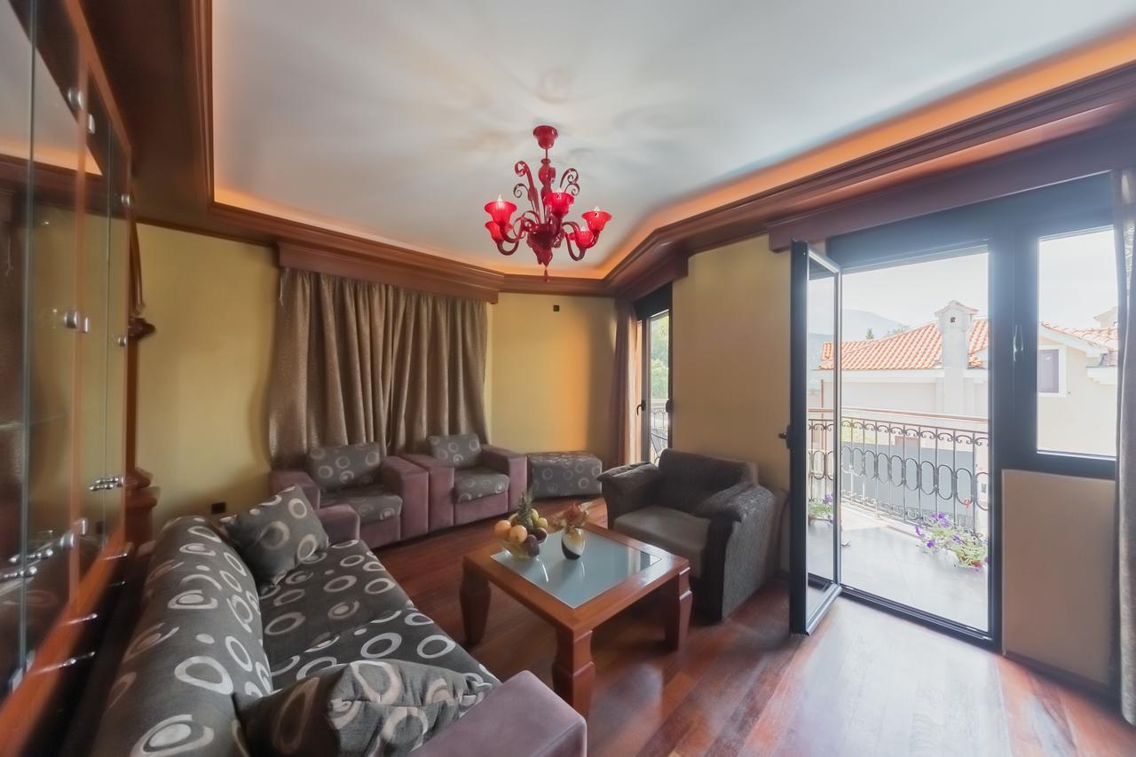 Apartments Coral Котор Экстерьер фото
